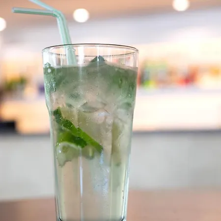 מלון Ce Napfeny שיופוק