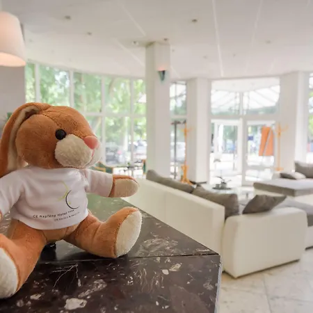 Hotel Ce Napfeny 3*