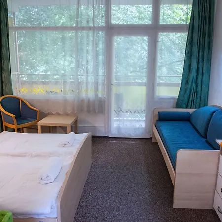 מלון Ce Napfeny 3*