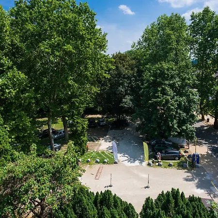 Szálloda Ce Napfény 3*