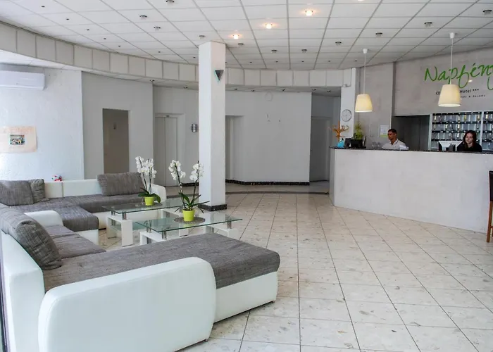 Ce那坡凡尼酒店 希欧福克