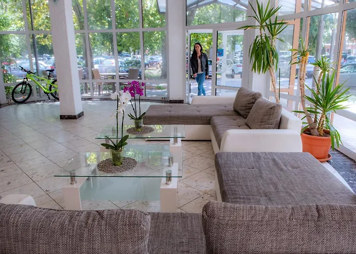 Ce那坡凡尼酒店 3*