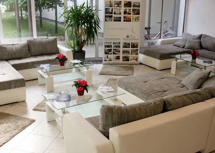 Ce那坡凡尼酒店 希欧福克