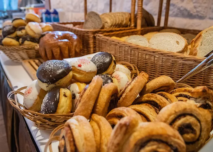 Szálloda Ce Napfény