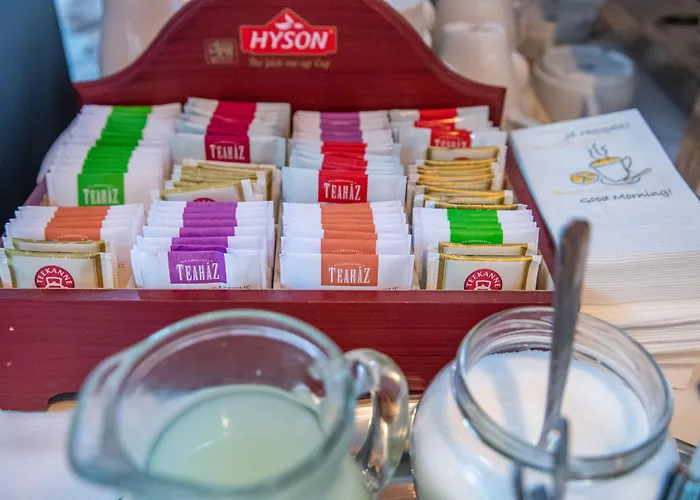 Ce那坡凡尼酒店 3*